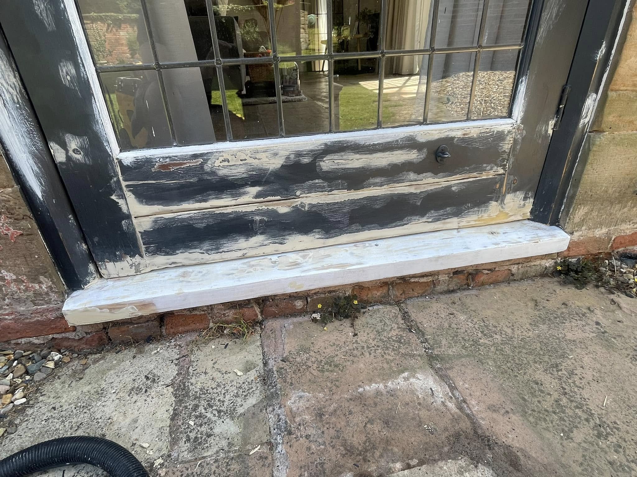Large House Exterior Render Repaired & Painted