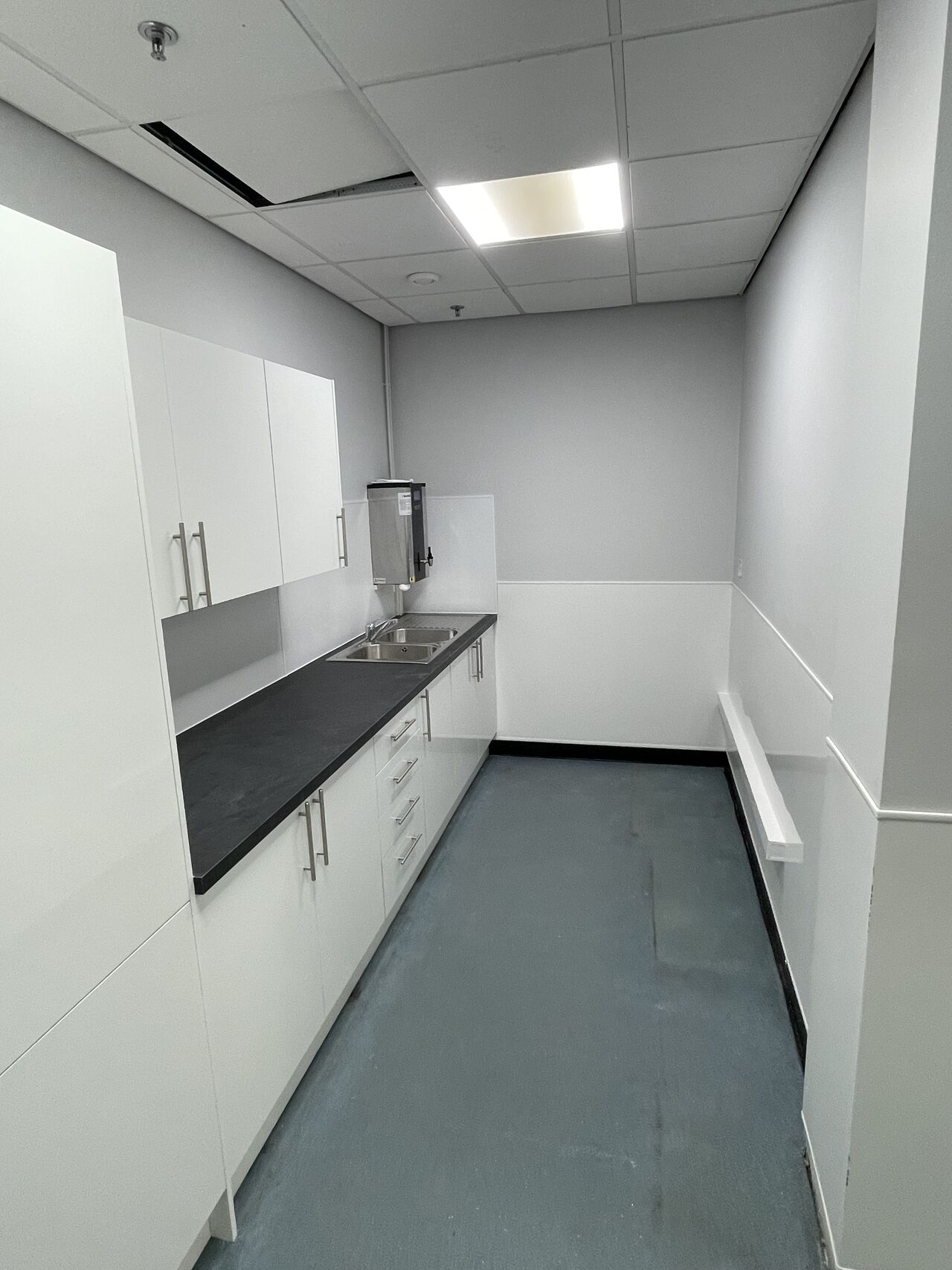 Factory Canteen & Changing Room Painting & Refurbishment