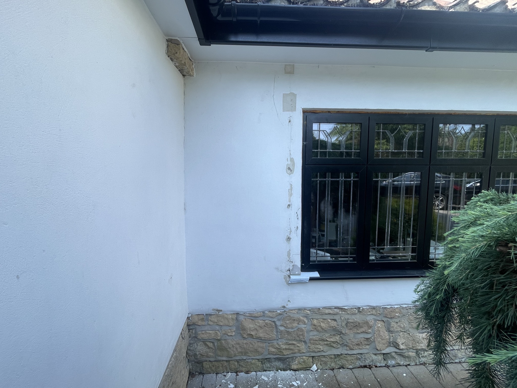 Large House Exterior Render Repaired & Painted
