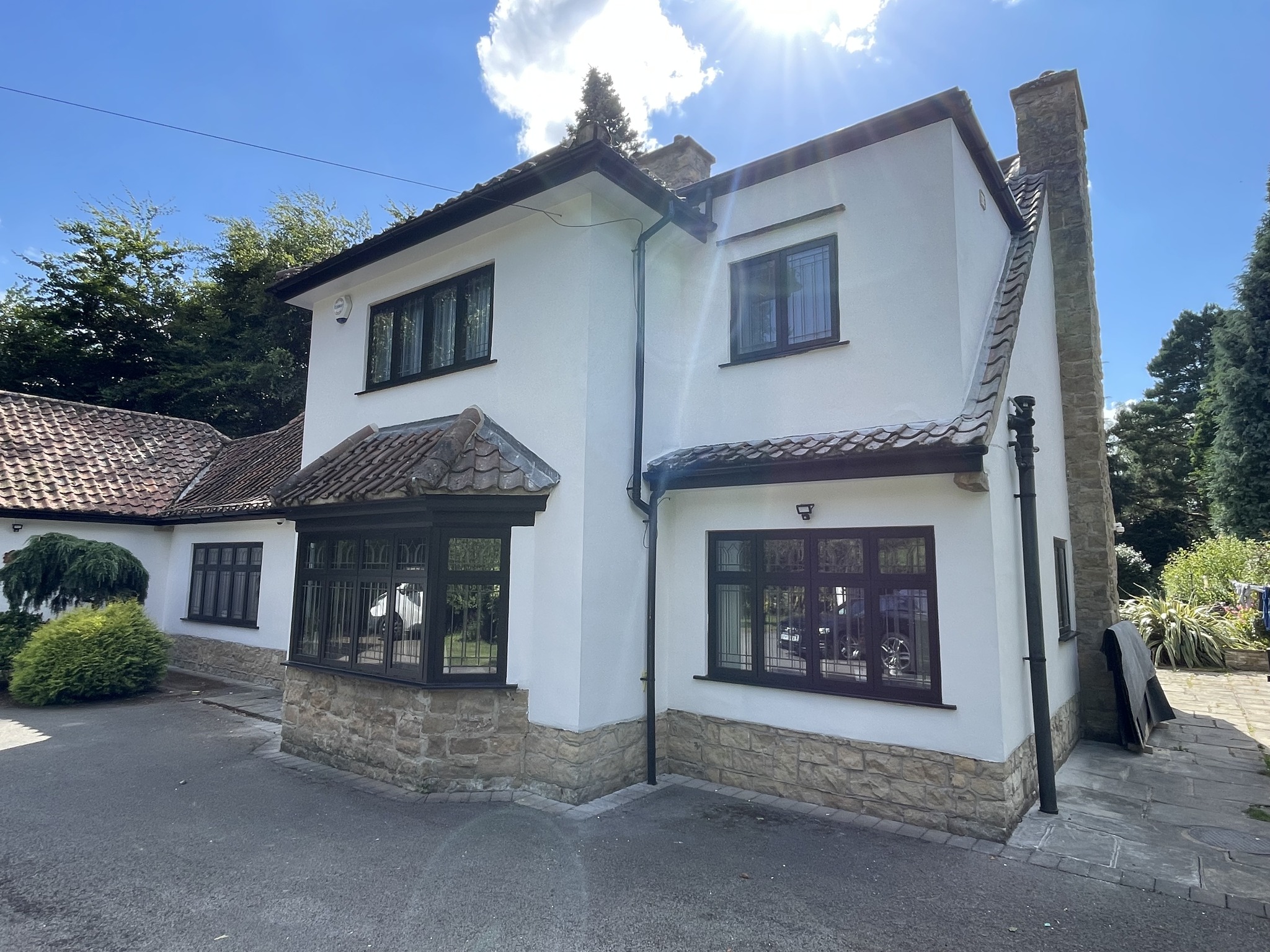 Large House Exterior Render Repaired & Painted